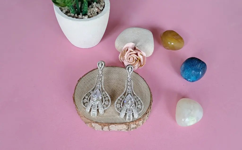 Pear shaped diamond earrings
