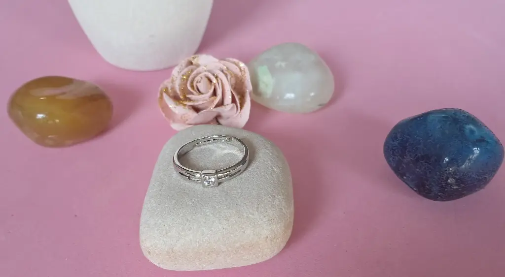 Diamond ring