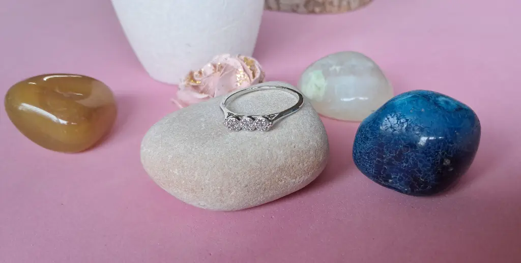 3 diamond ring